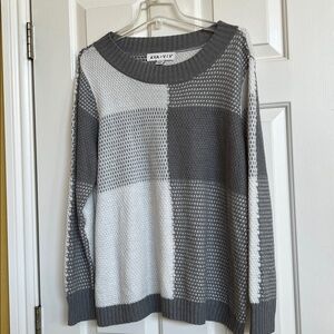 Ava - VIV sweater